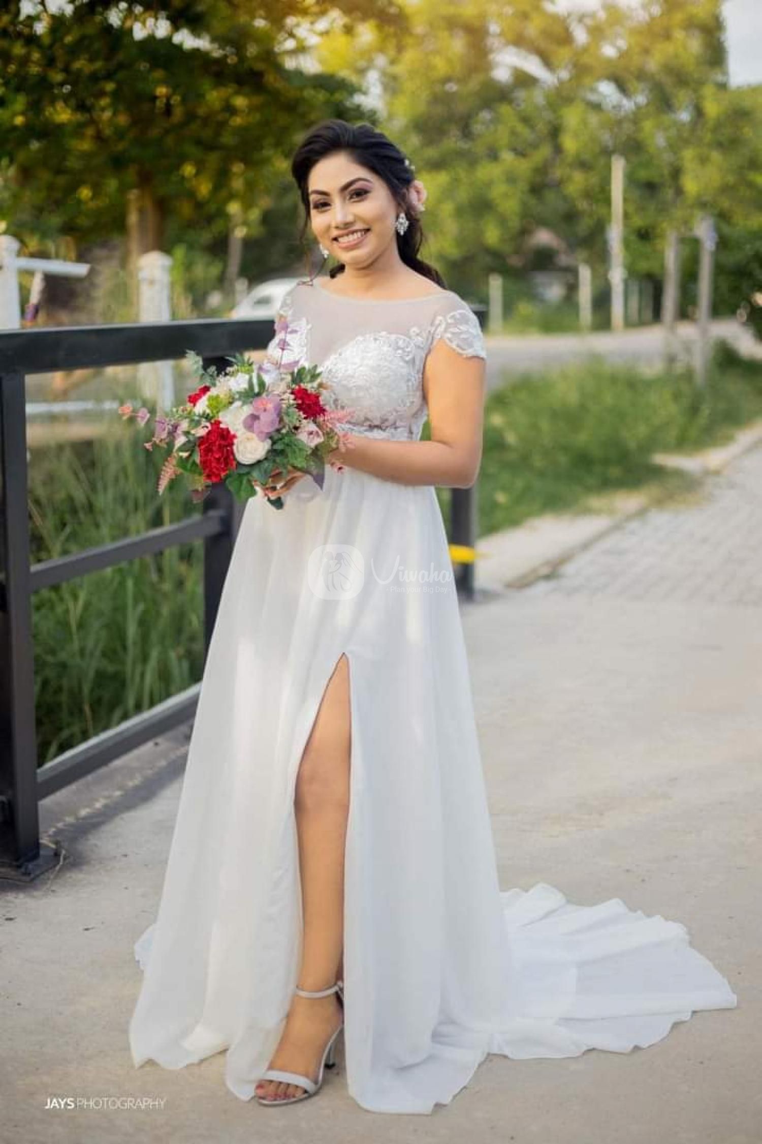 Sri Lankan New Wedding Dresses