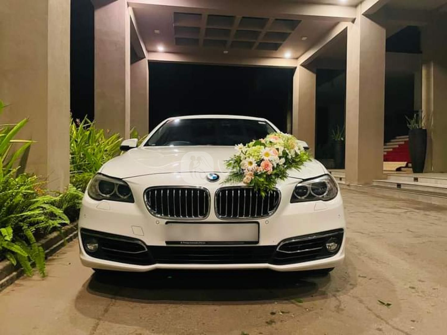 Sej Luxury Wedding Cars 