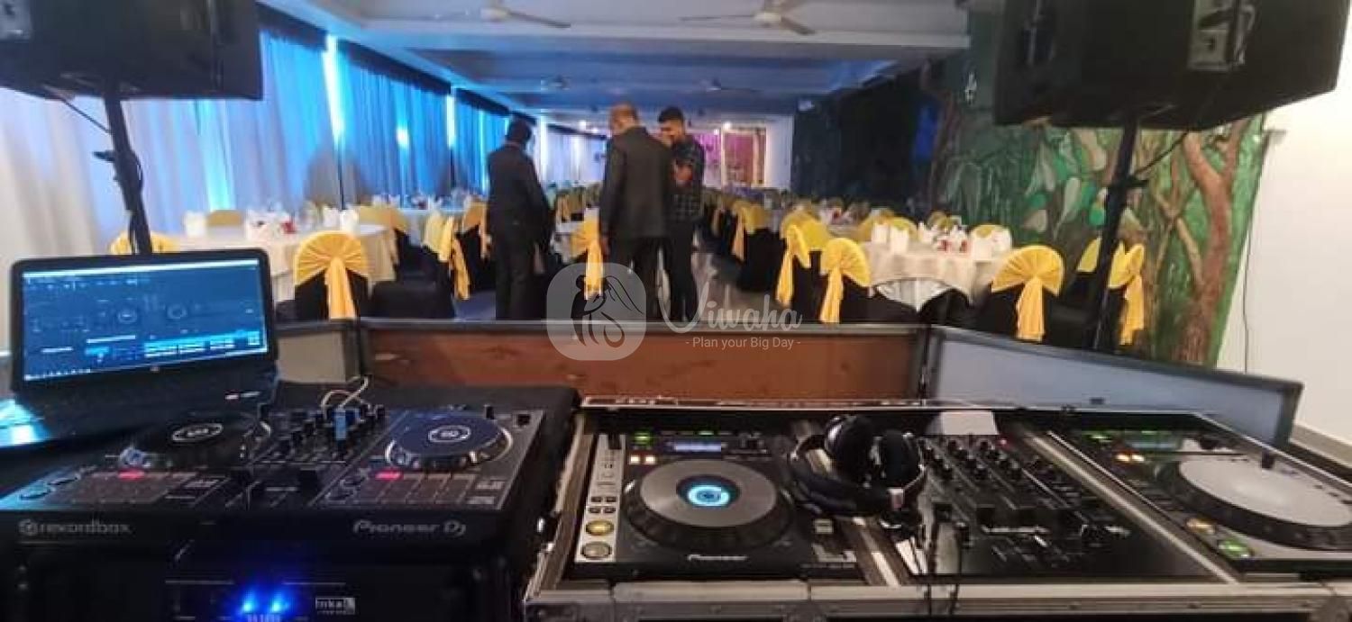 DJ  MADUSHAN 